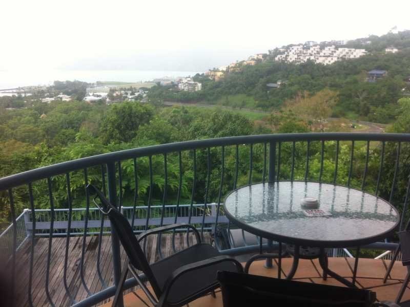 Unit 24/2 Nara Avenue, Airlie Beach QLD 4802