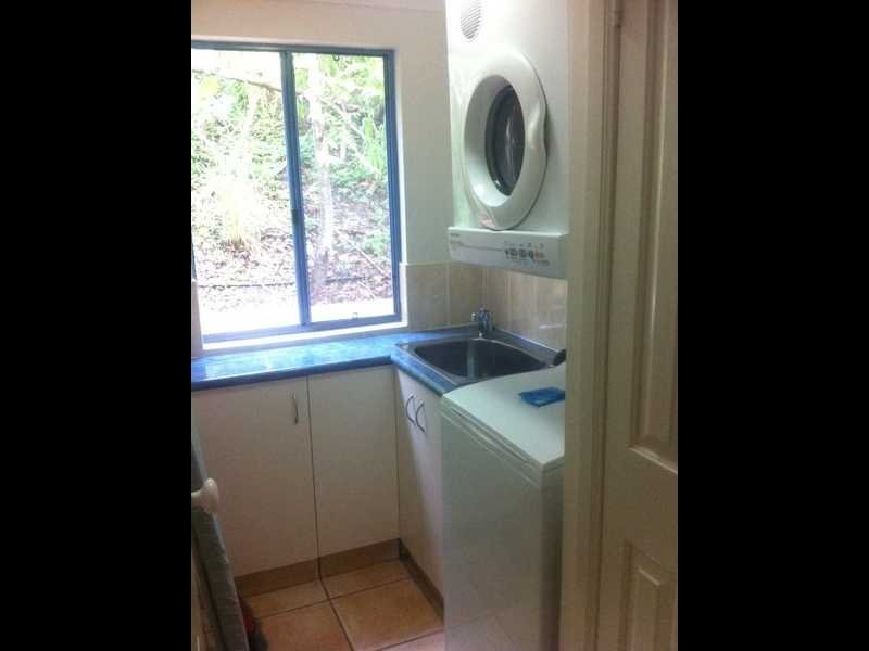 Unit 24/2 Nara Avenue, Airlie Beach QLD 4802