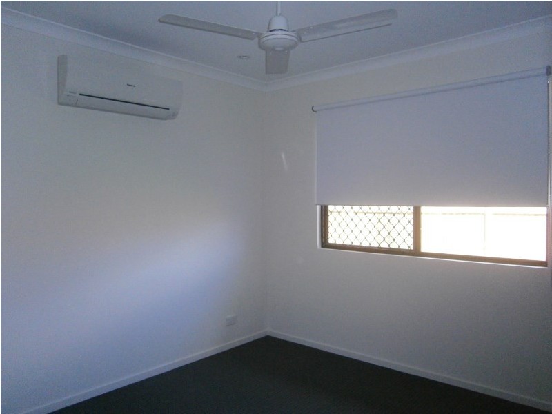 1 Keel Court, Cannonvale QLD 4802