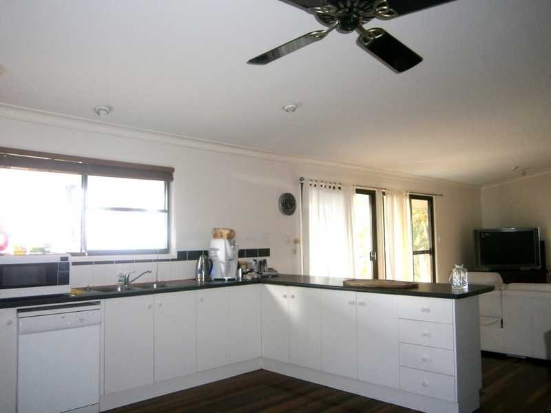 61 Eshelby Drive, Cannonvale QLD 4802