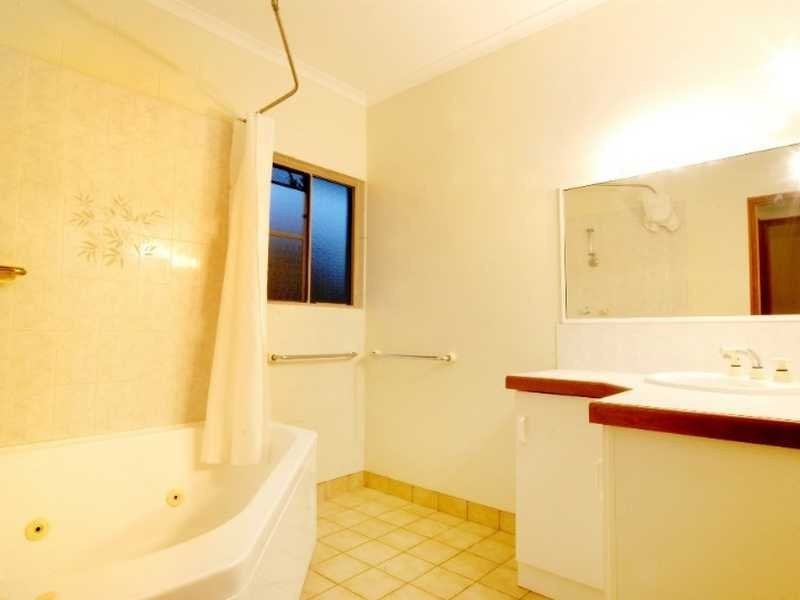 41 Erromango Drive, Jubilee Pocket QLD 4802