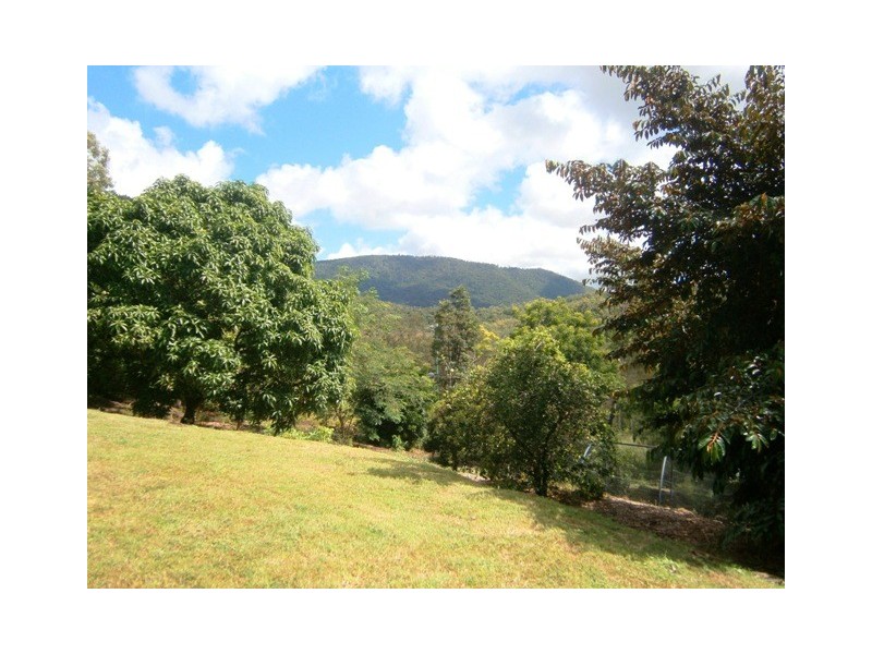 17 Mountain View, Woodwark QLD 4802