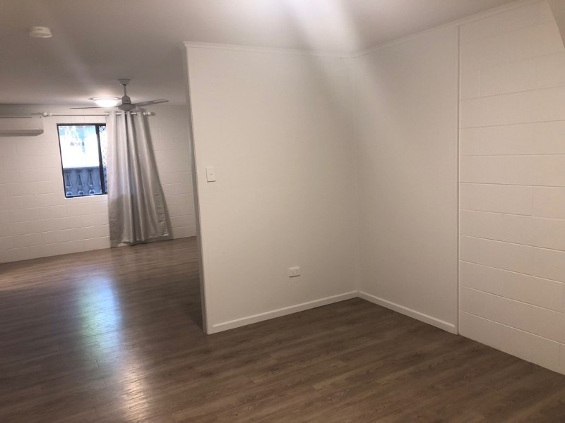 Unit 4/6 Waterson Way, Airlie Beach QLD 4802