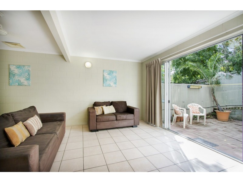 3/5 Eshelby Drive, Cannonvale QLD 4802