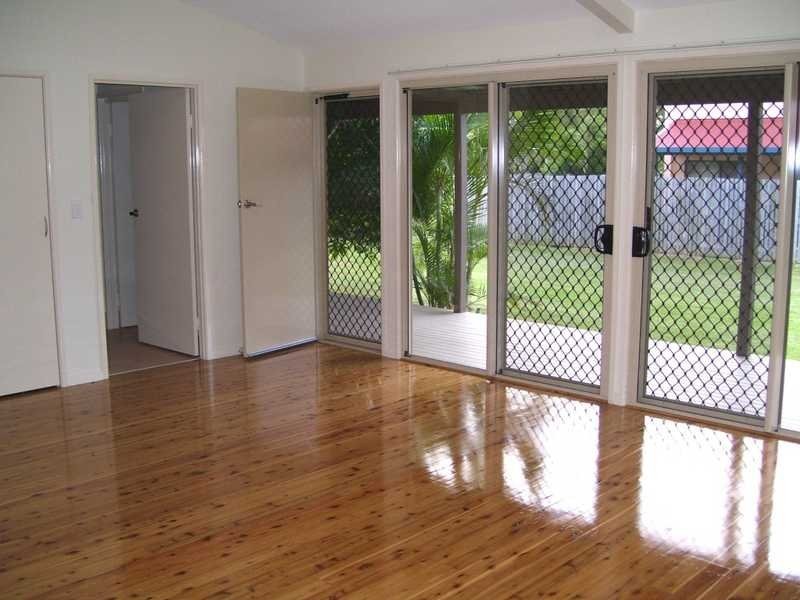 14B Erromango Drive, Jubilee Pocket QLD 4802