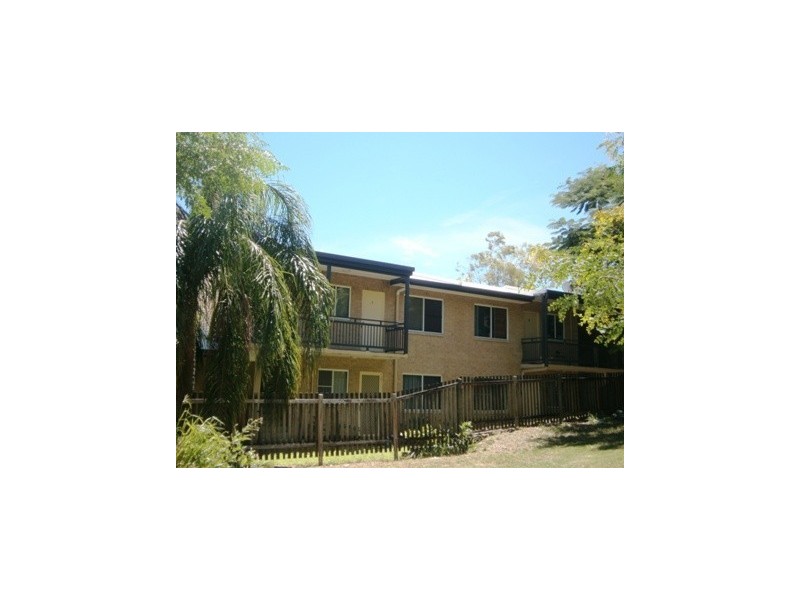 Unit 4/1 Adina Street, Cannonvale QLD 4802