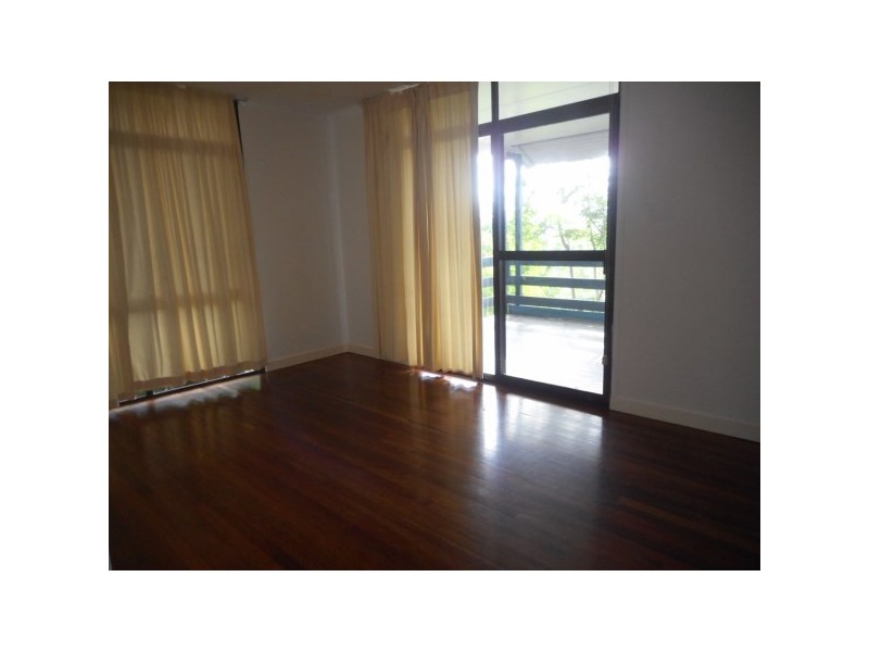 17 Warruga Street, Cannonvale QLD 4802