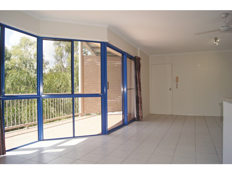 Unit 4/3 Begley Street, Airlie Beach QLD 4802