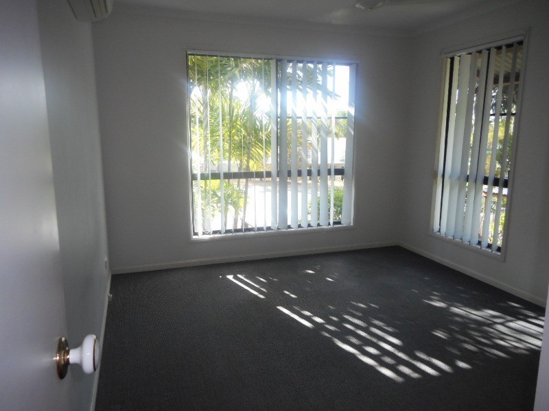 1/11 Deloraine Court, Cannonvale QLD 4802