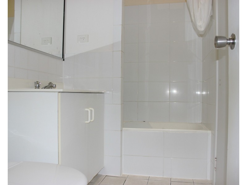 46/28 Island Drive, Cannonvale QLD 4802