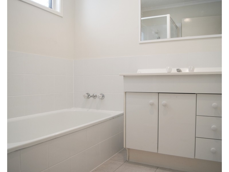 14a Erromango Drive, Jubilee Pocket QLD 4802