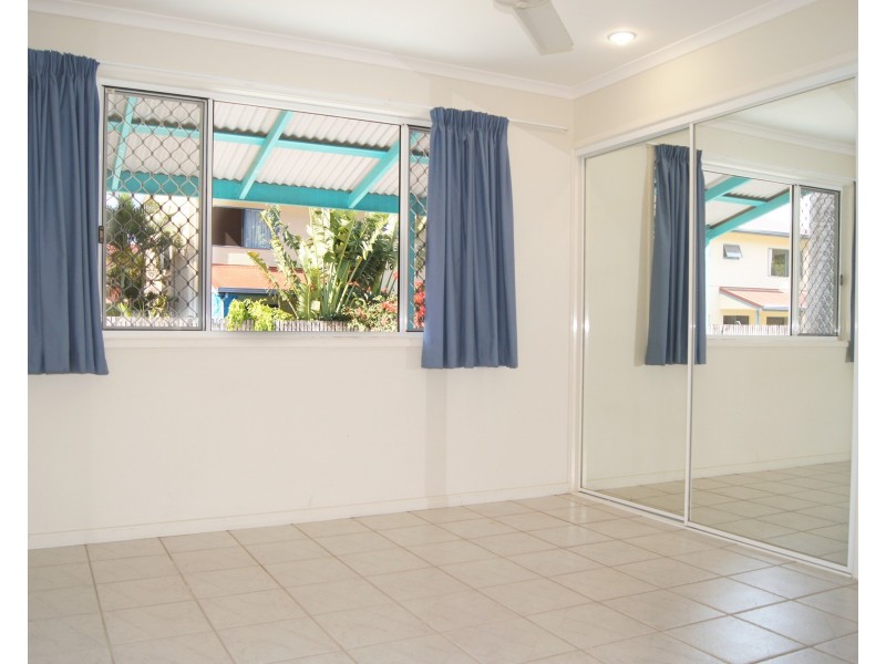 14a Erromango Drive, Jubilee Pocket QLD 4802