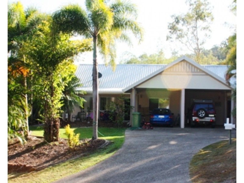 1/6 Duell Road, Cannonvale QLD 4802