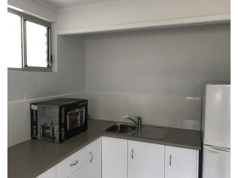 6/6 Waterson Way, Airlie Beach QLD 4802