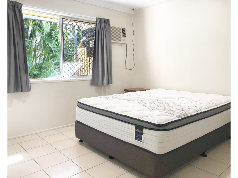 27/28 Island Drive, Cannonvale QLD 4802