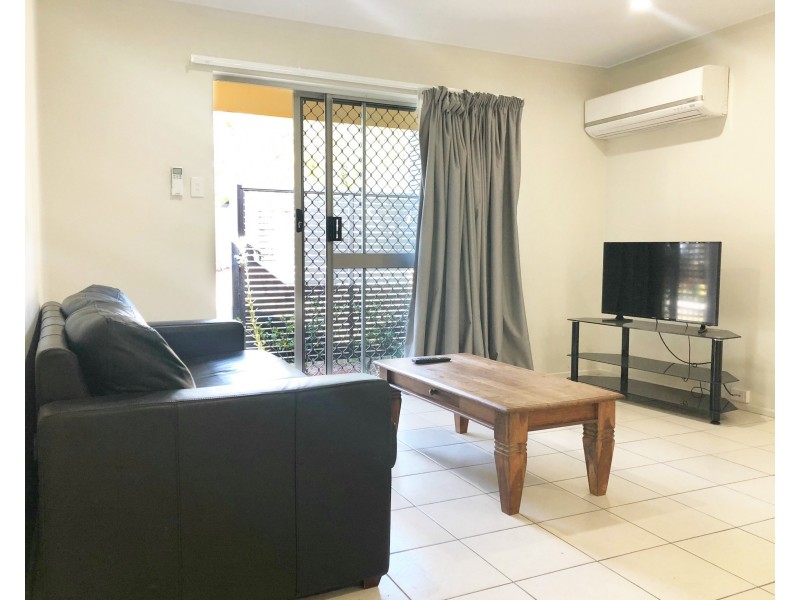 27/28 Island Drive, Cannonvale QLD 4802