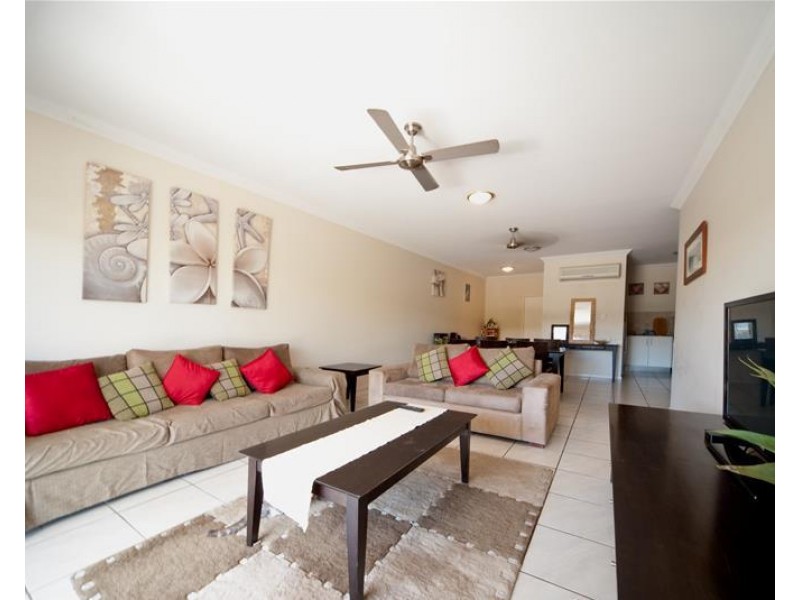 21/21 Shute Harbour Road ‘Baybreeze’, Cannonvale QLD 4802