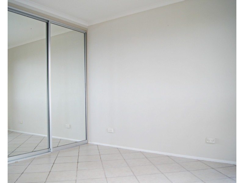 135/4 Eshelby Drive, Cannonvale QLD 4802