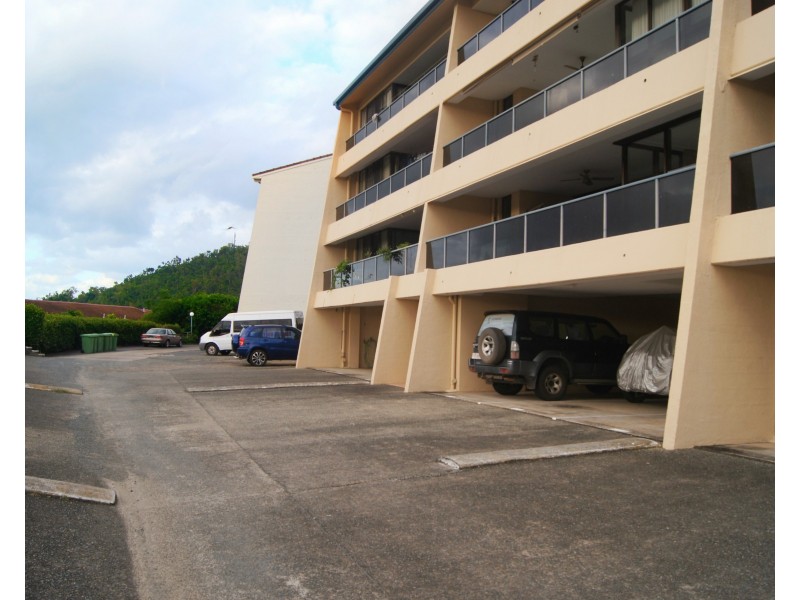 135/4 Eshelby Drive, Cannonvale QLD 4802