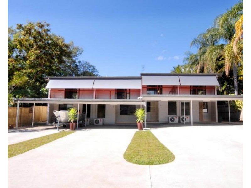 4/9 Pleasant Drive, Cannonvale QLD 4802