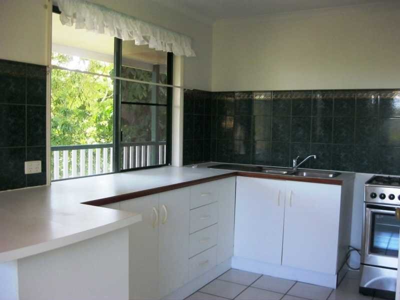 21 Island Drive, Cannonvale QLD 4802