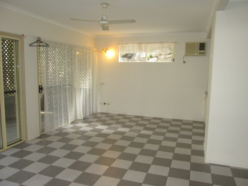 33 Sandpiper Crescent, Jubilee Pocket QLD 4802