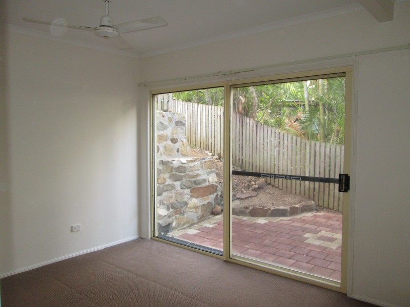 33 Sandpiper Crescent, Jubilee Pocket QLD 4802