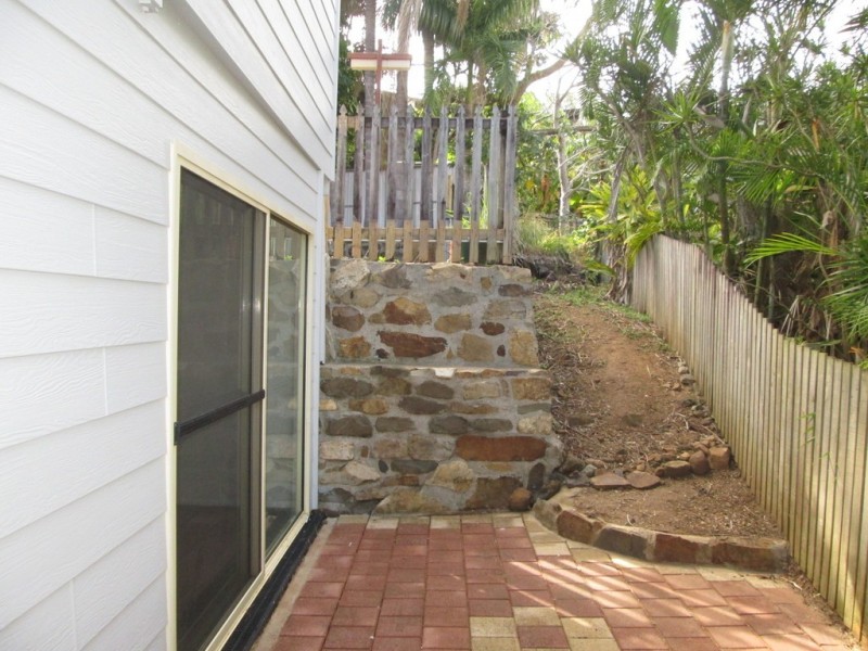 33 Sandpiper Crescent, Jubilee Pocket QLD 4802