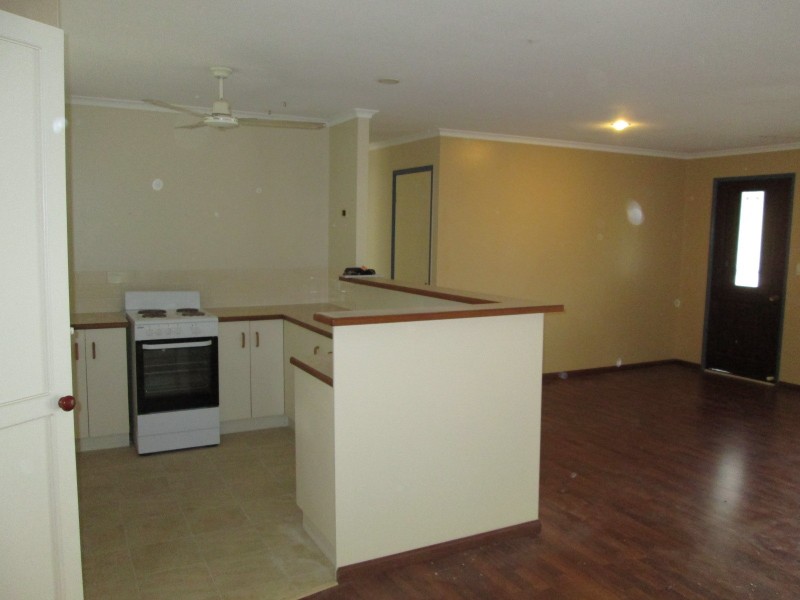 33 Sandpiper Crescent, Jubilee Pocket QLD 4802