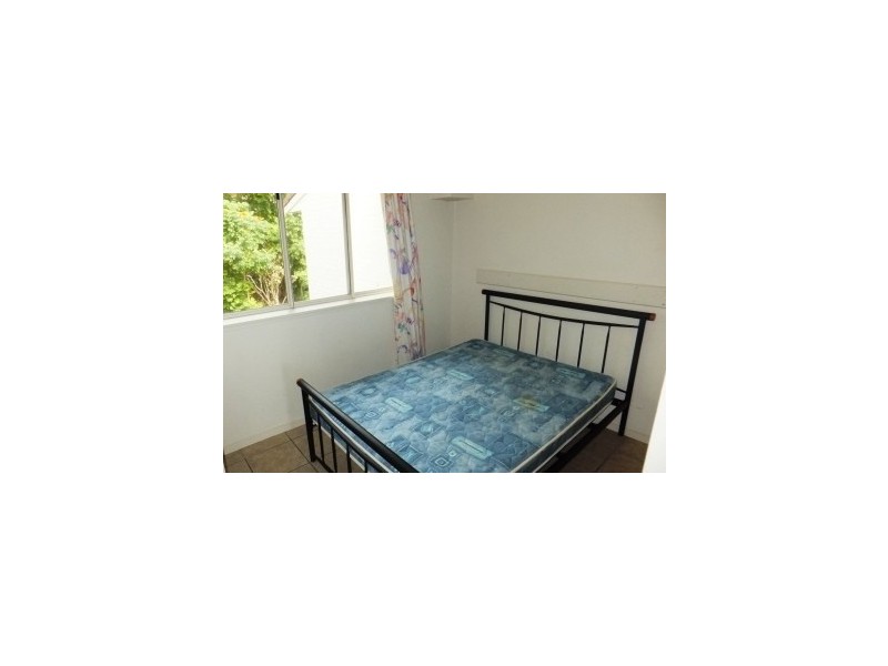 25/2 Eshelby Drive, Cannonvale QLD 4802