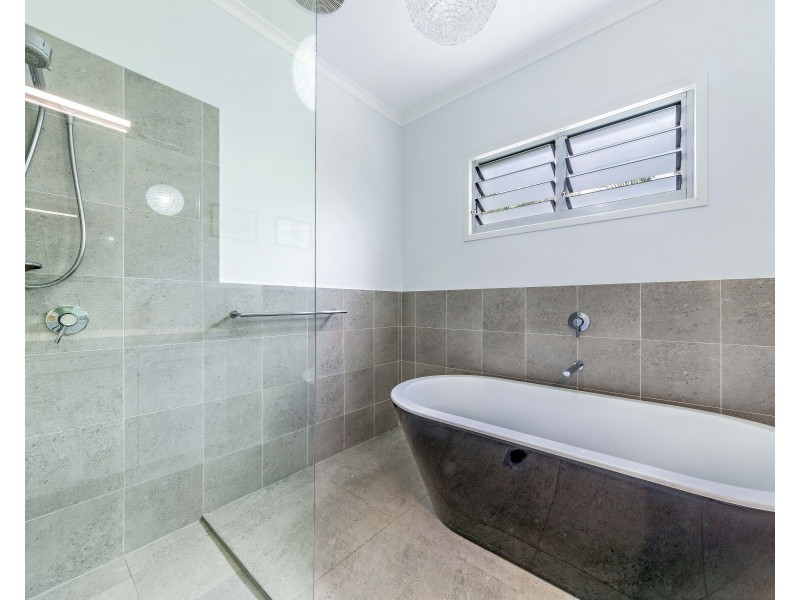 12 Curlew Court, Jubilee Pocket QLD 4802