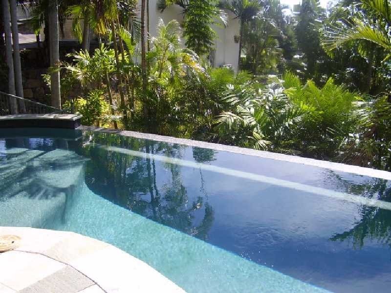 22 Eshelby Drive, Cannonvale QLD 4802