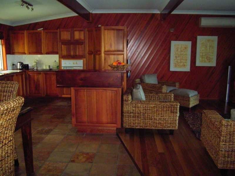 22 Eshelby Drive, Cannonvale QLD 4802
