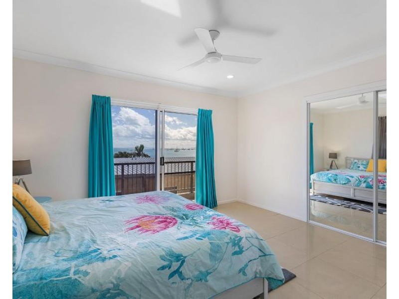 5A/42 Coral Esplanade, Cannonvale QLD 4802