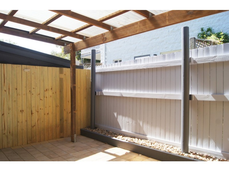 2/5 Duell Road, Cannonvale QLD 4802