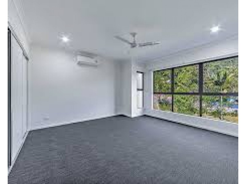 42 Altmann Avenue, Cannonvale QLD 4802