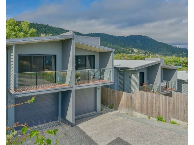 42 Altmann Avenue, Cannonvale QLD 4802