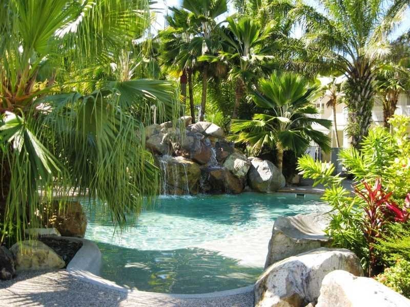 Unit 4/24 Pandanus Drive, Cannonvale QLD 4802