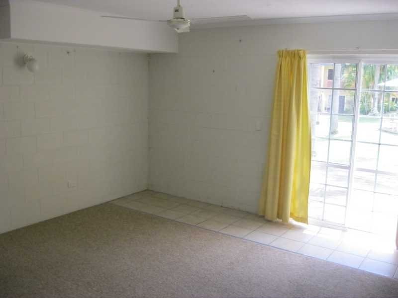 Unit 13/11 Island Drive, Cannonvale QLD 4802