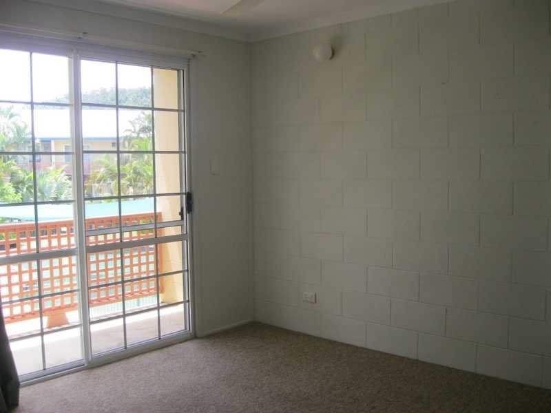 Unit 13/11 Island Drive, Cannonvale QLD 4802