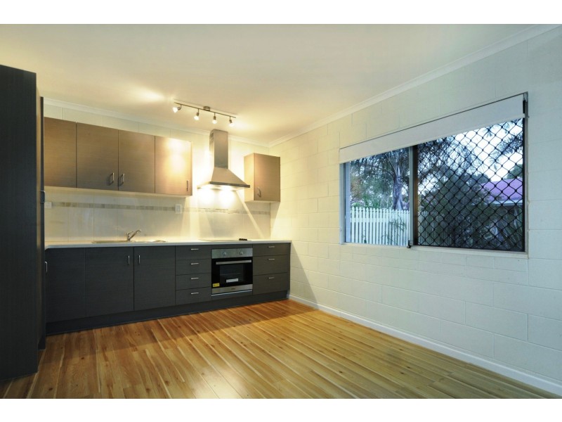 Unit 1/93 Shute Harbour Road, Cannonvale QLD 4802