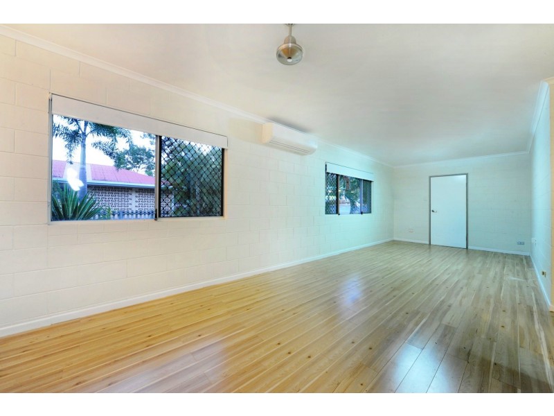 Unit 1/93 Shute Harbour Road, Cannonvale QLD 4802