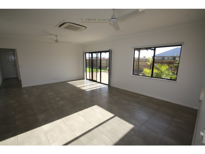 55 Sandpiper Avenue, Djugun WA 6725