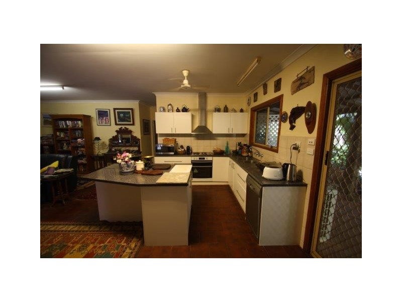 568 Broome Road, Roebuck WA 6725