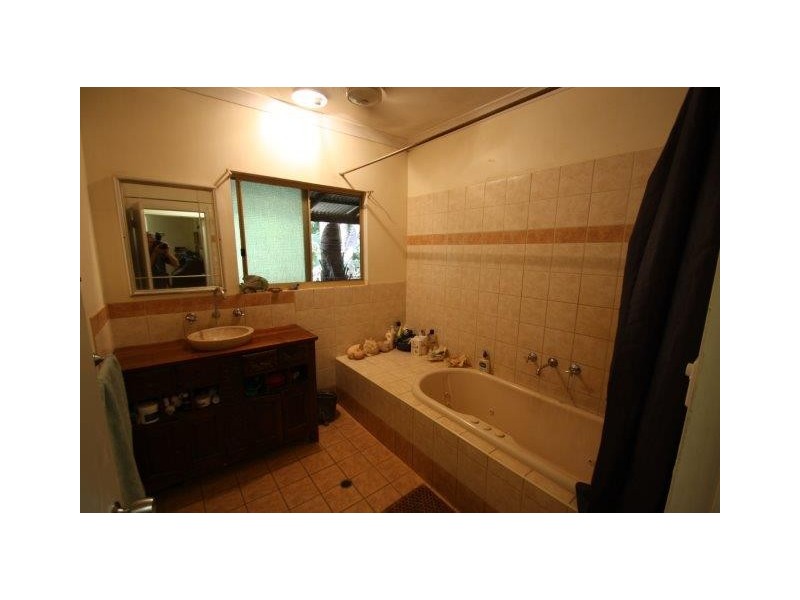 568 Broome Road, Roebuck WA 6725