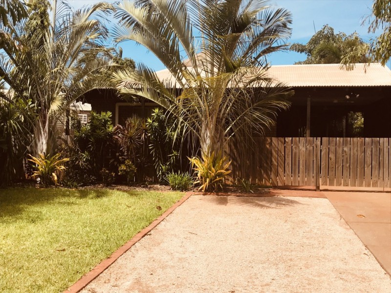 8B Hawkes Place, Cable Beach WA 6726