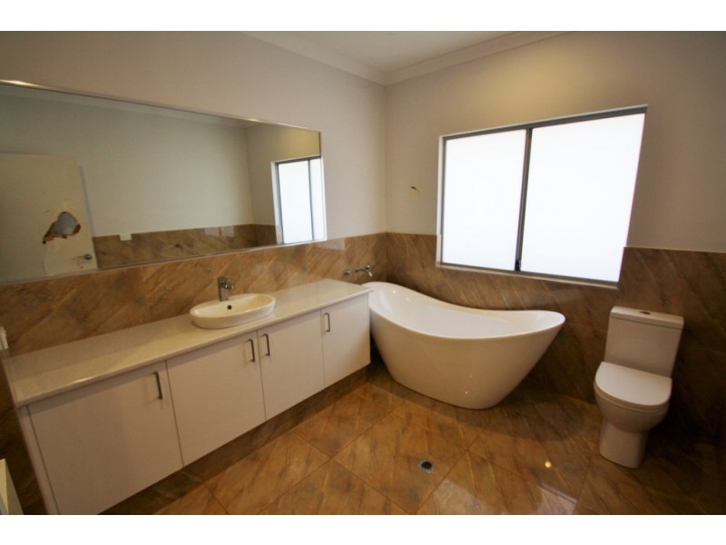 13 Shiosaki, Bilingurr WA 6725