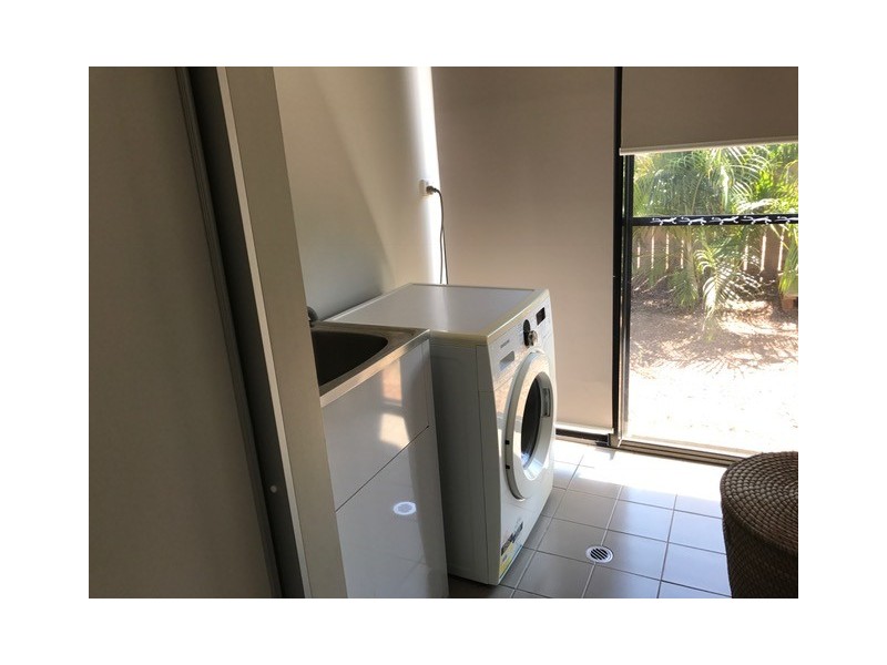 10 Loping Pass, Bilingurr WA 6725