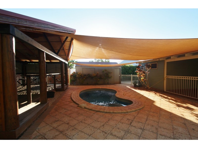 15 Howe Drive, Cable Beach WA 6726