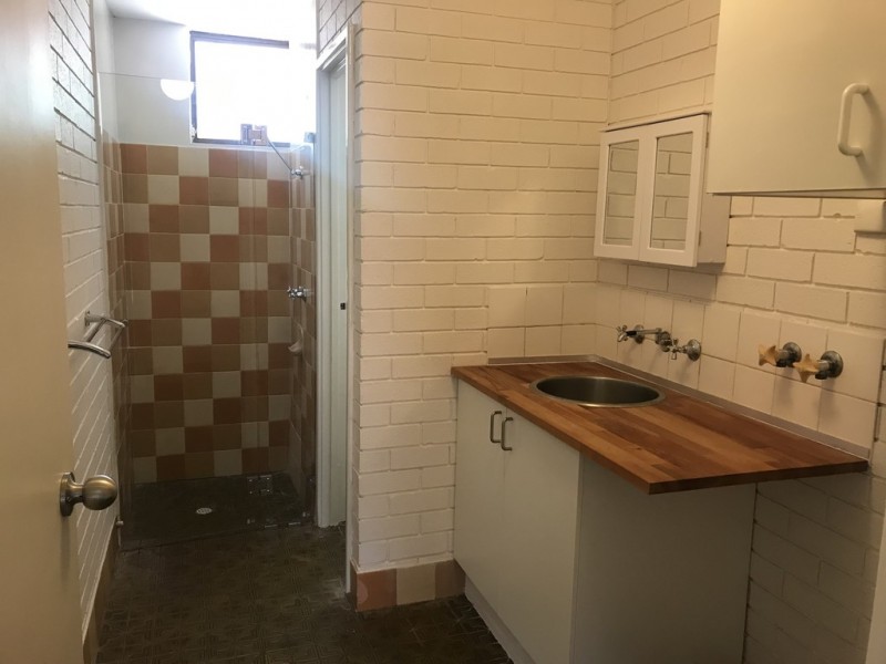 1/6 Robinson Street, Broome WA 6725